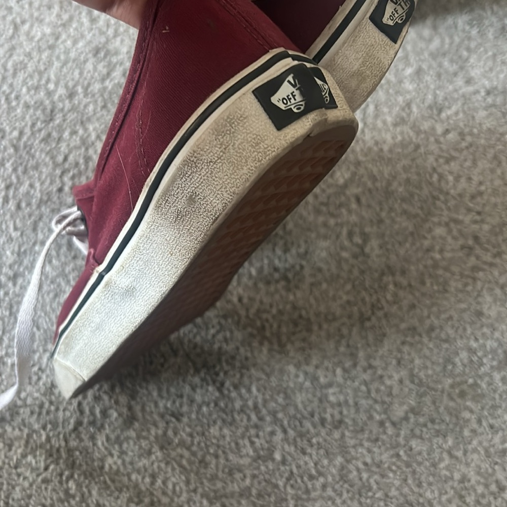 Dark red vans - Picture 5 of 7